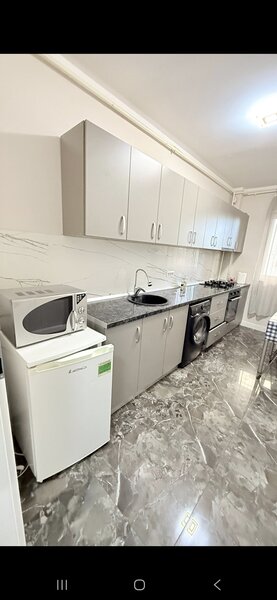 Dobroesti, Fundeni, Spitalul Fundeni, Dragonul Rosu,